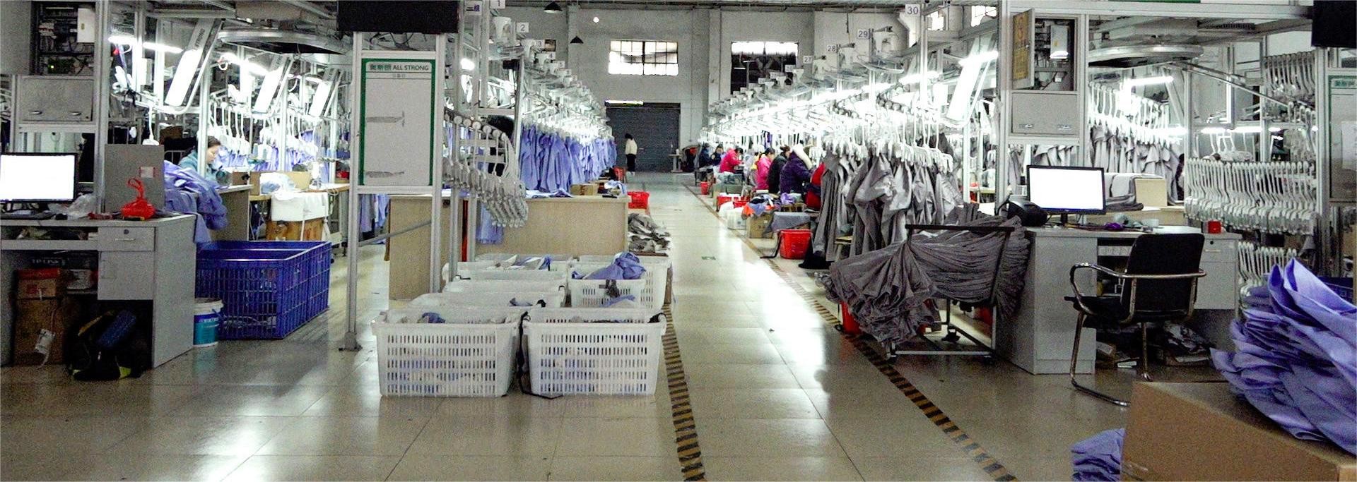 خط تولید لباس